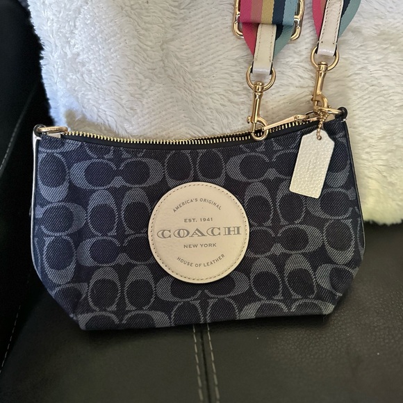 COACH authentic brandnew - Picture 2 of 3